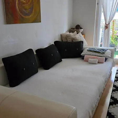 Cozy Apartment Genève